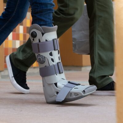 Aircast Airselect Elite Walking Boot Ankle Fracture