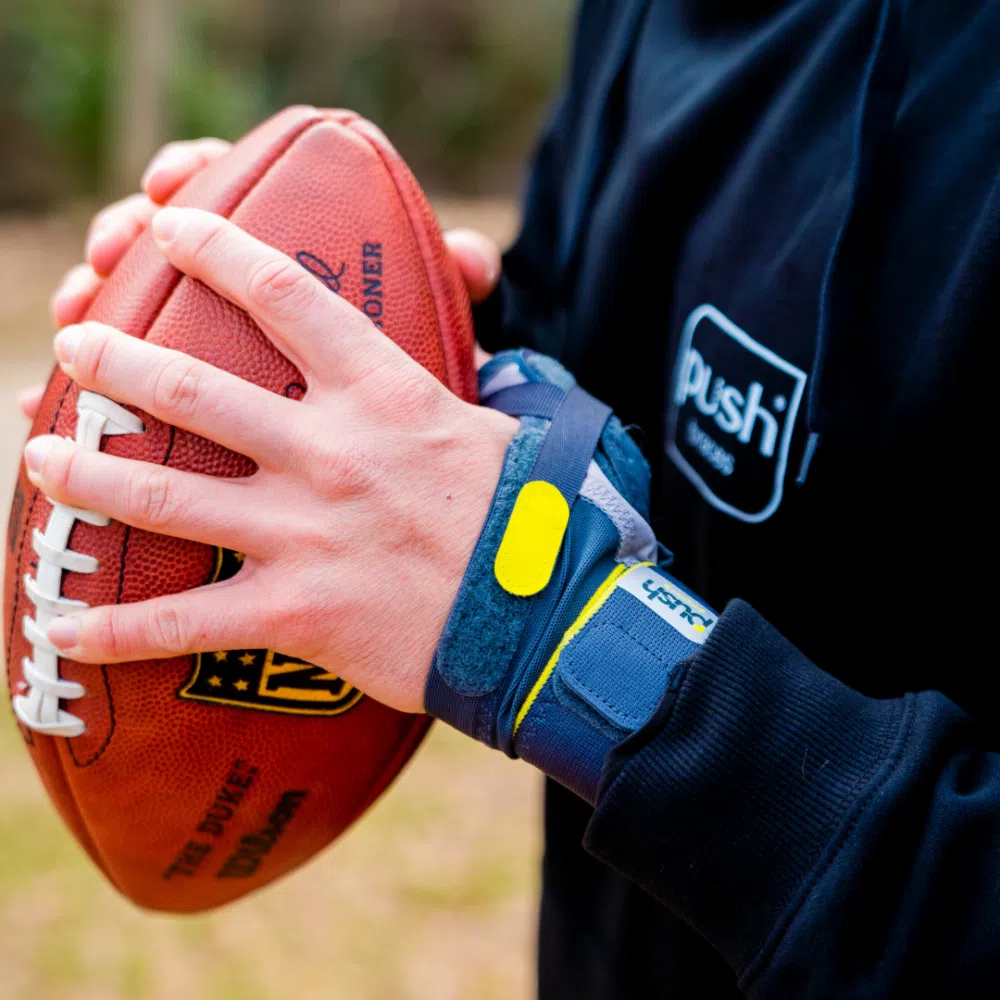 Push Sports Thumb Brace 4103 Football